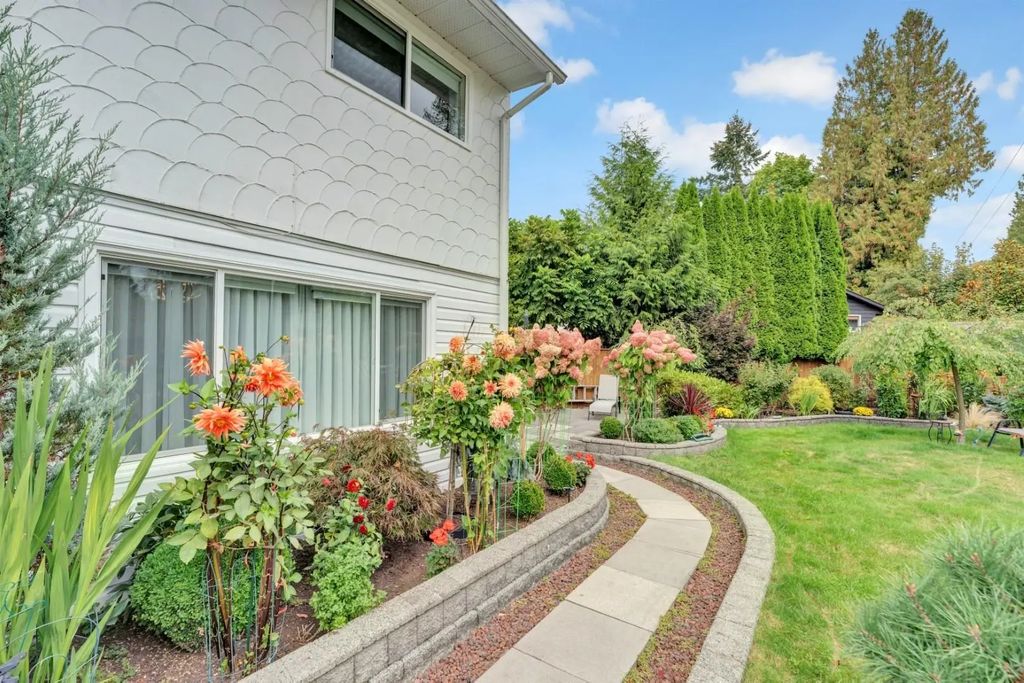 1401 Apel Drive, Port Coquitlam
