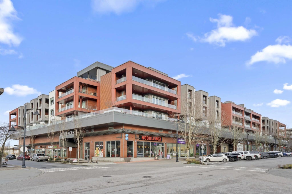 20727 Willoughby Town Centre Drive A414, Langley