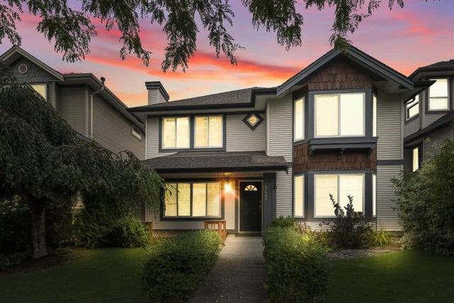 23829 Kanaka Way, Maple Ridge