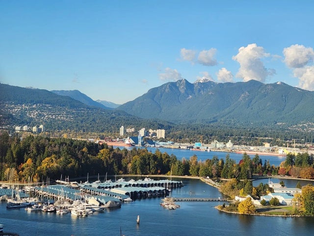 1328 W Pender Street 3307, Vancouver