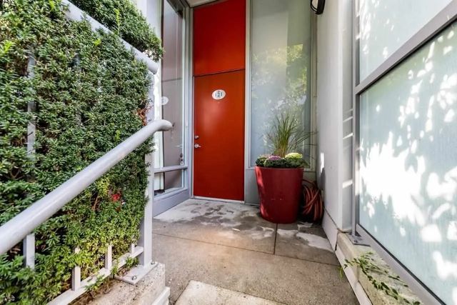 121 W Georgia Street, Vancouver