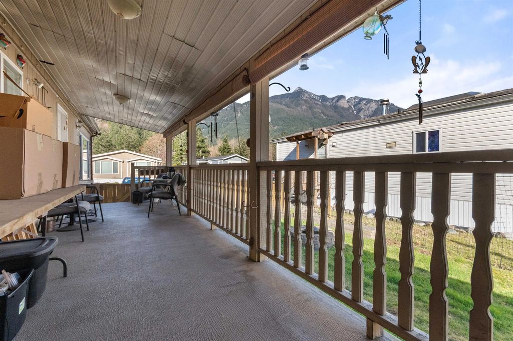 65367 Kawkawa Lake Road 107, Hope