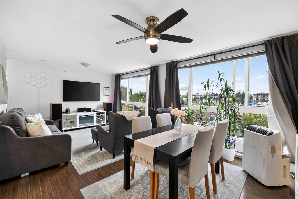 12075 228 Street 403, Maple Ridge