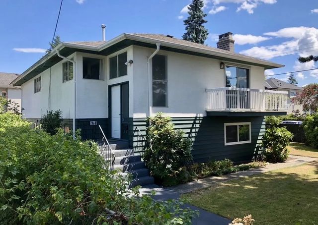 3062 Wellington Street, Port Coquitlam