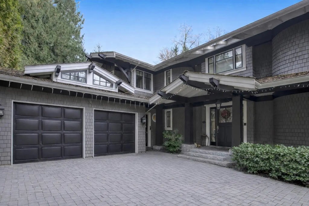 2060 Gisby Street, West Vancouver