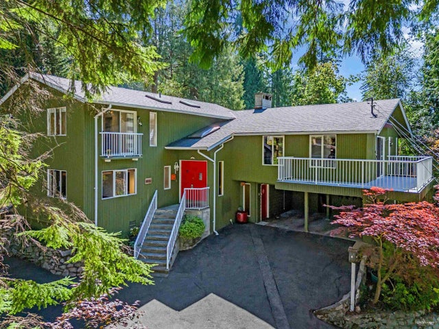 3845 Bayridge Avenue, West Vancouver