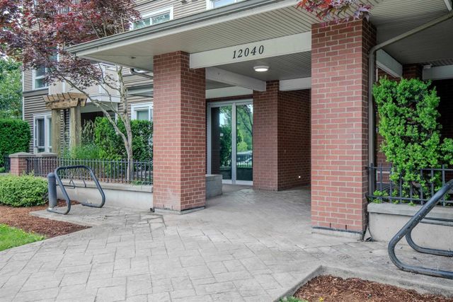 12040 222 Street 108, Maple Ridge