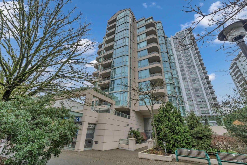 140 E 14 Street 801, North Vancouver