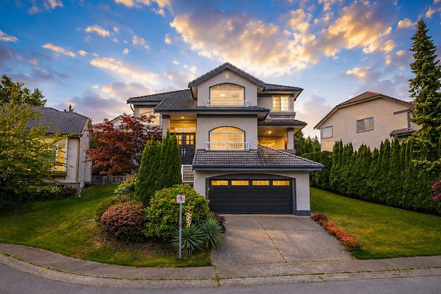 10 Cedarwood Court, Port Moody