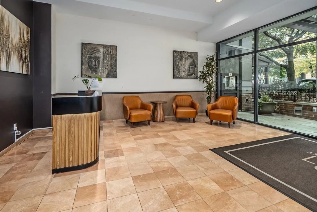 1188 Howe Street 905, Vancouver