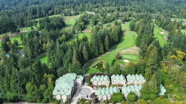 3294 Mt Seymour Parkway 205, North Vancouver