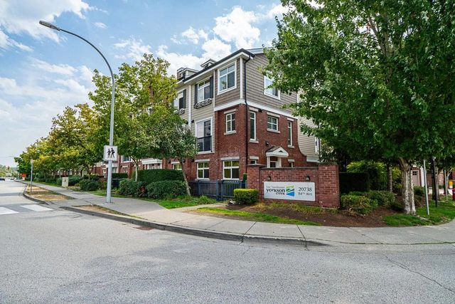 20738 84 Avenue 55, Langley