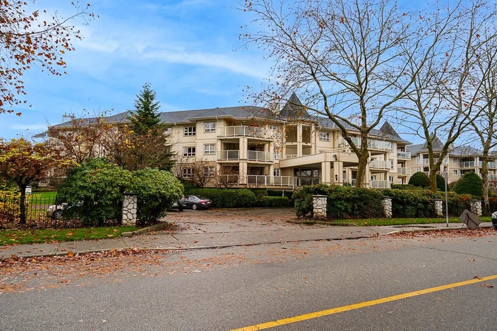 20125 55a Avenue 105, Langley