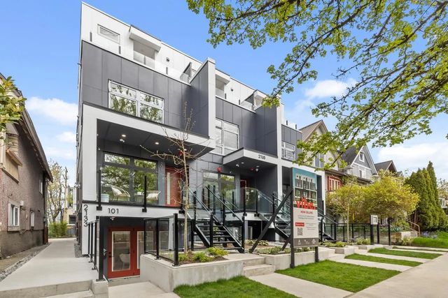2135 E Pender Street 201, Vancouver