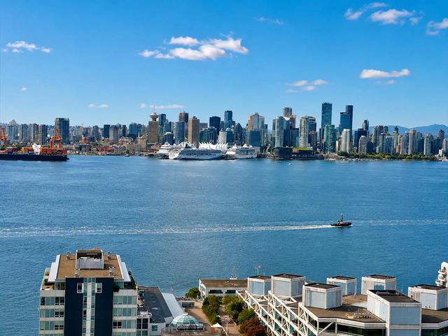 120 2nd Street 2401, North Vancouver