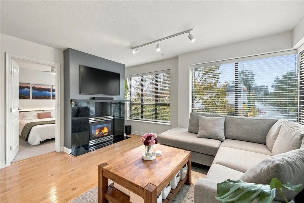 2015 Trafalgar Street 303, Vancouver