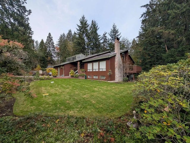 1498 Chamberlain Drive, North Vancouver