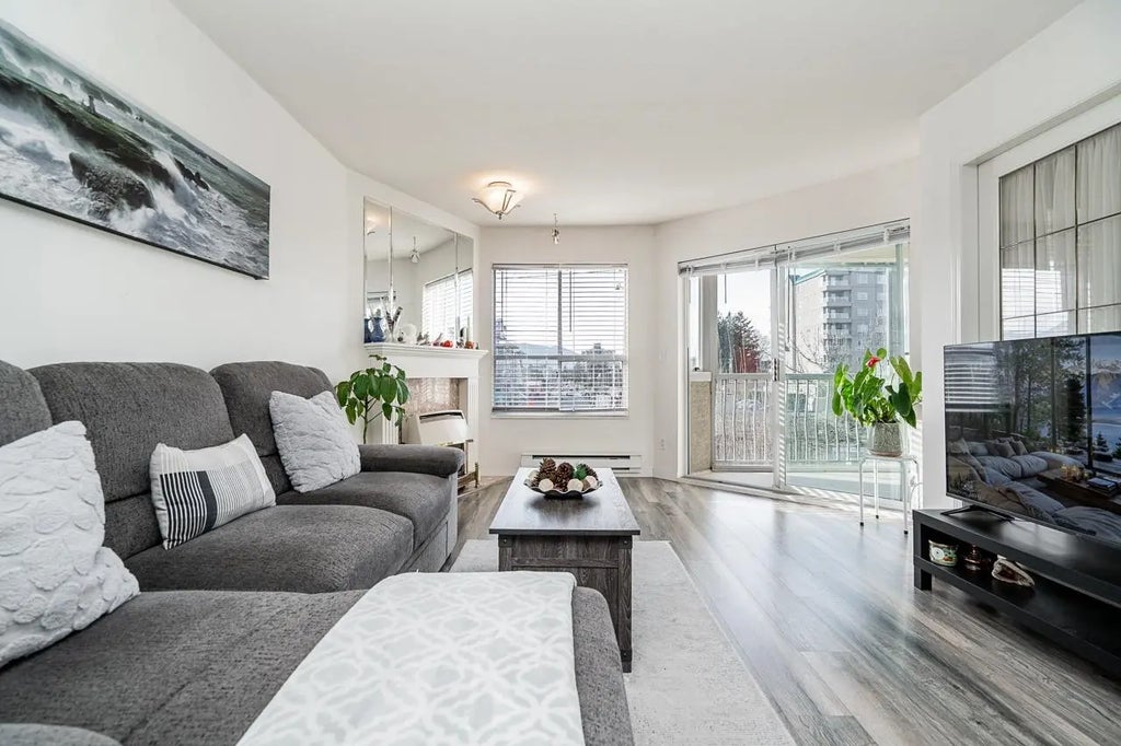 9400 Cook Street 204, Chilliwack