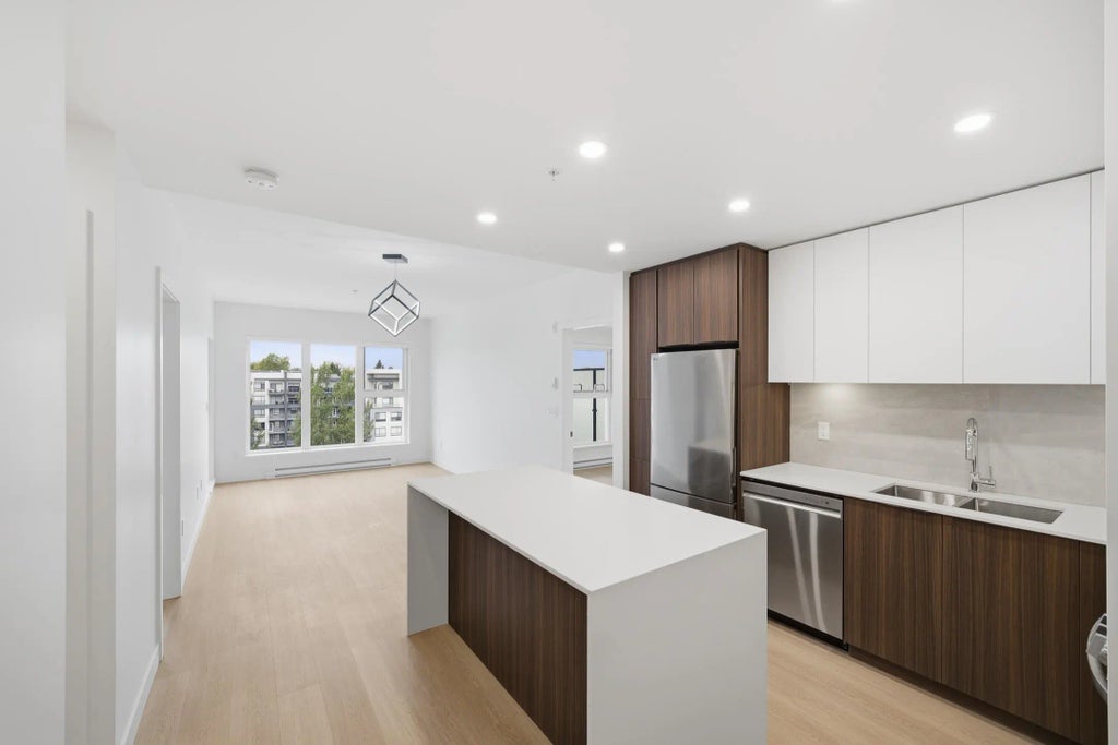 7980 206a Street A501, Langley