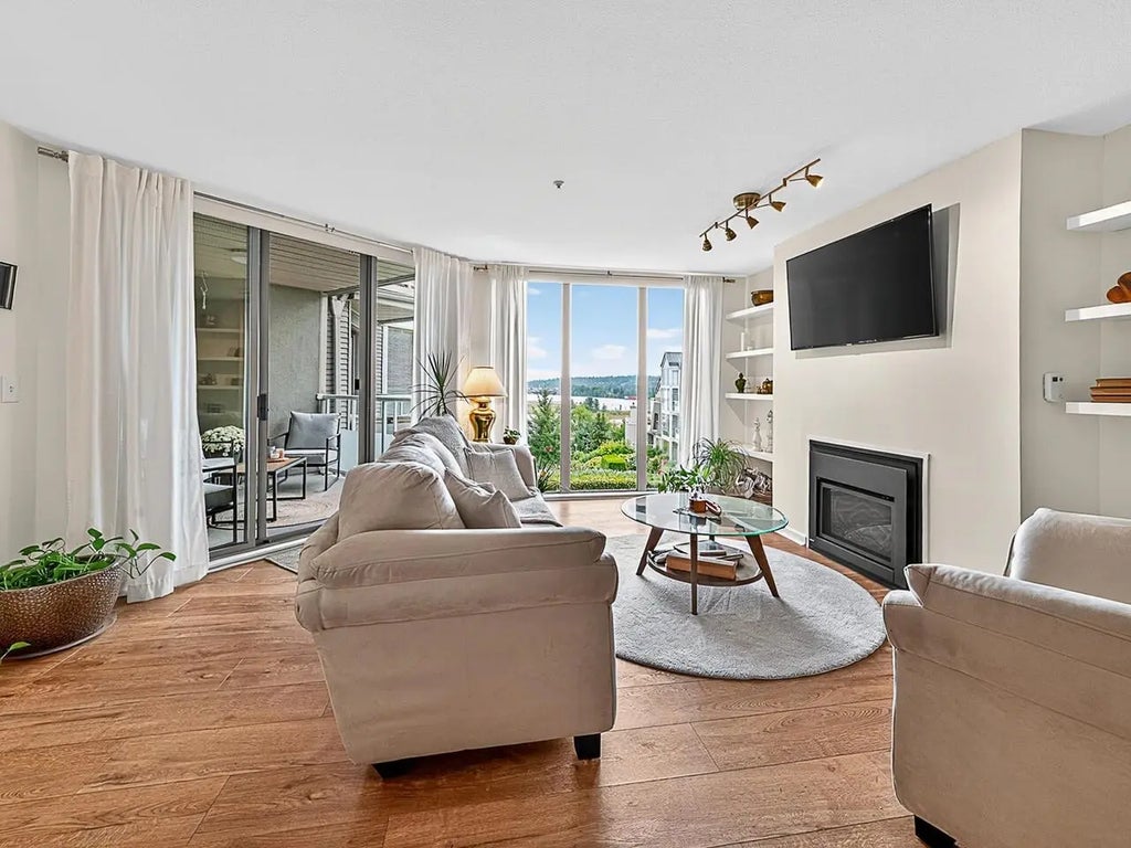 68 Richmond Street 402, New Westminster