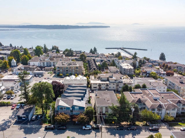 15154 Roper Avenue 205, White Rock