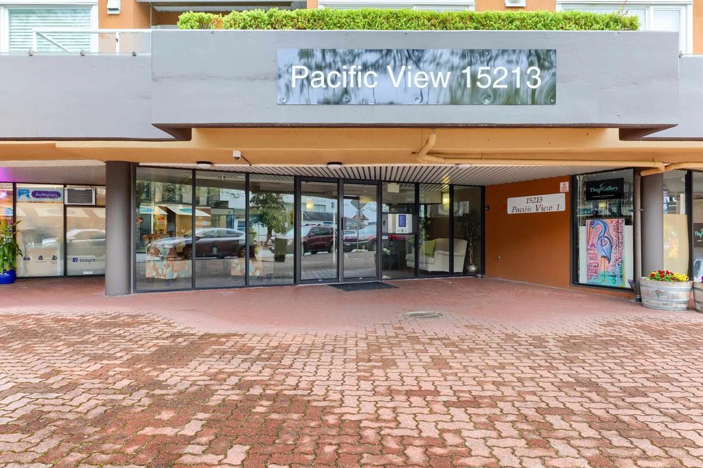 15213 Pacific Avenue 205, White Rock
