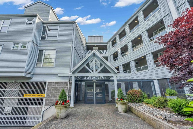 2020 E Kent Avenue South 208, Vancouver