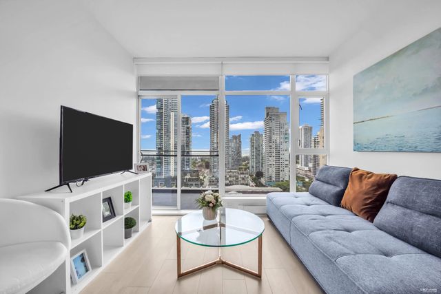 6098 Station Street 2203, Burnaby