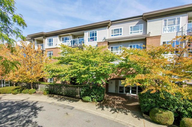 15885 84 Avenue 102, Surrey