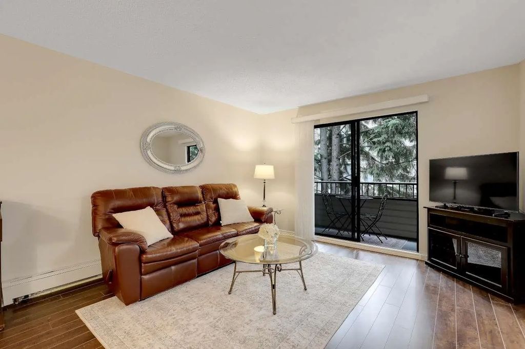 20460 54 Avenue 211, Langley