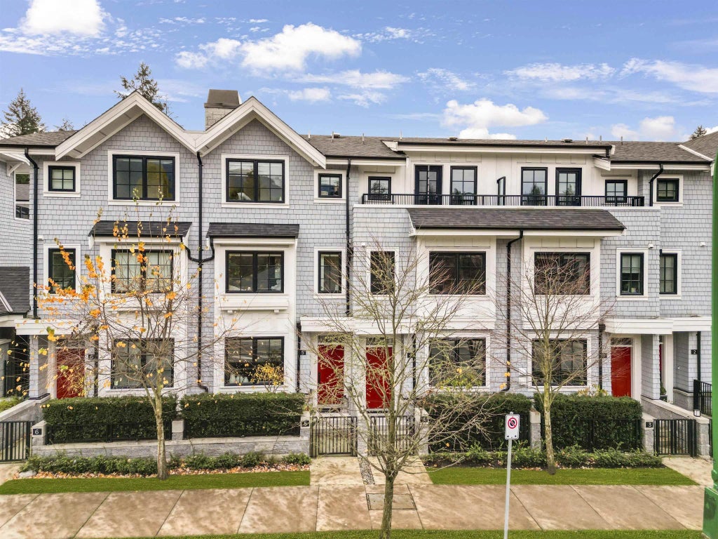 1133 Ridgewood Drive 5, North Vancouver