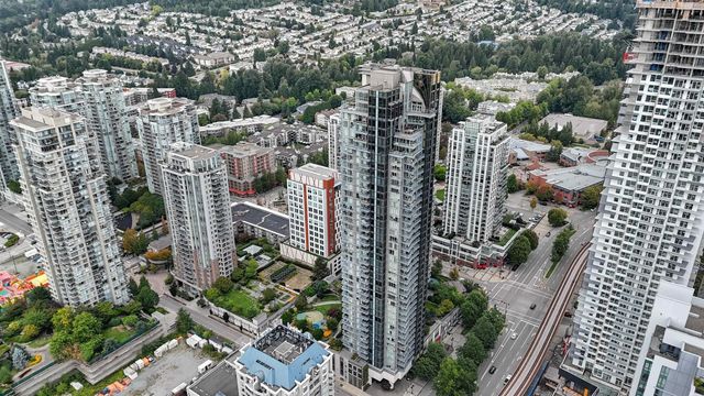 1188 Pinetree Way 4305, Coquitlam