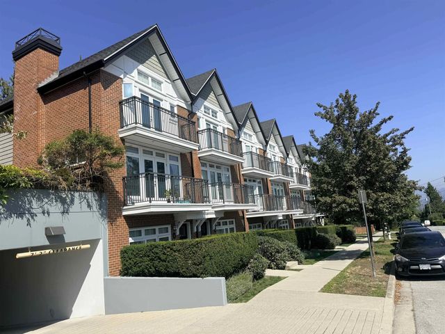 5655 Chaffey Avenue 22, Burnaby