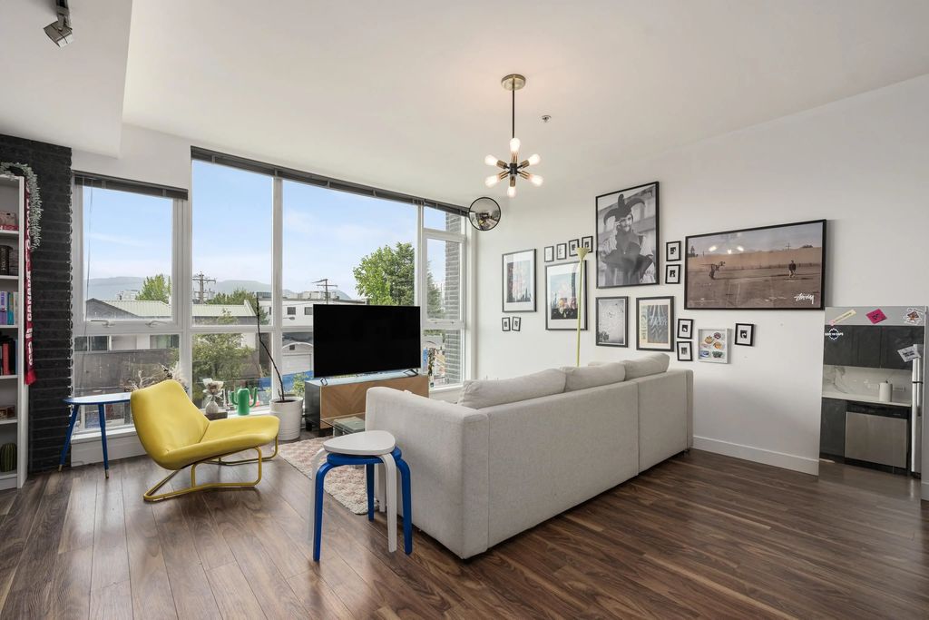 2511 Quebec Street 208, Vancouver