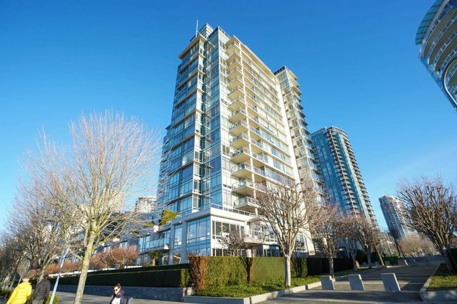 426 Beach Crescent 701, Vancouver