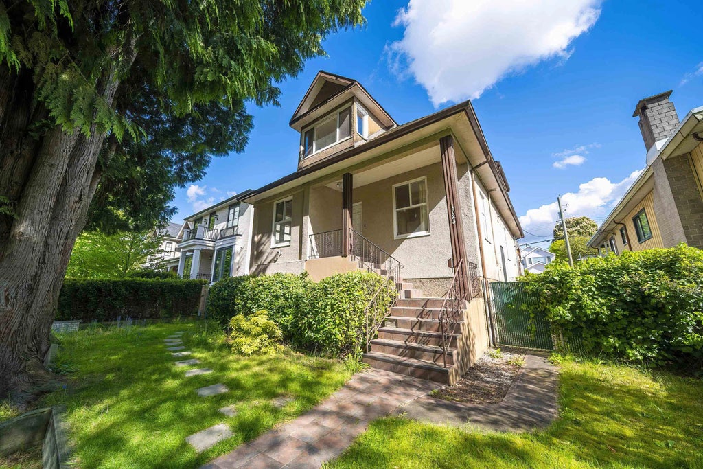1623 W 66 Th Avenue, Vancouver