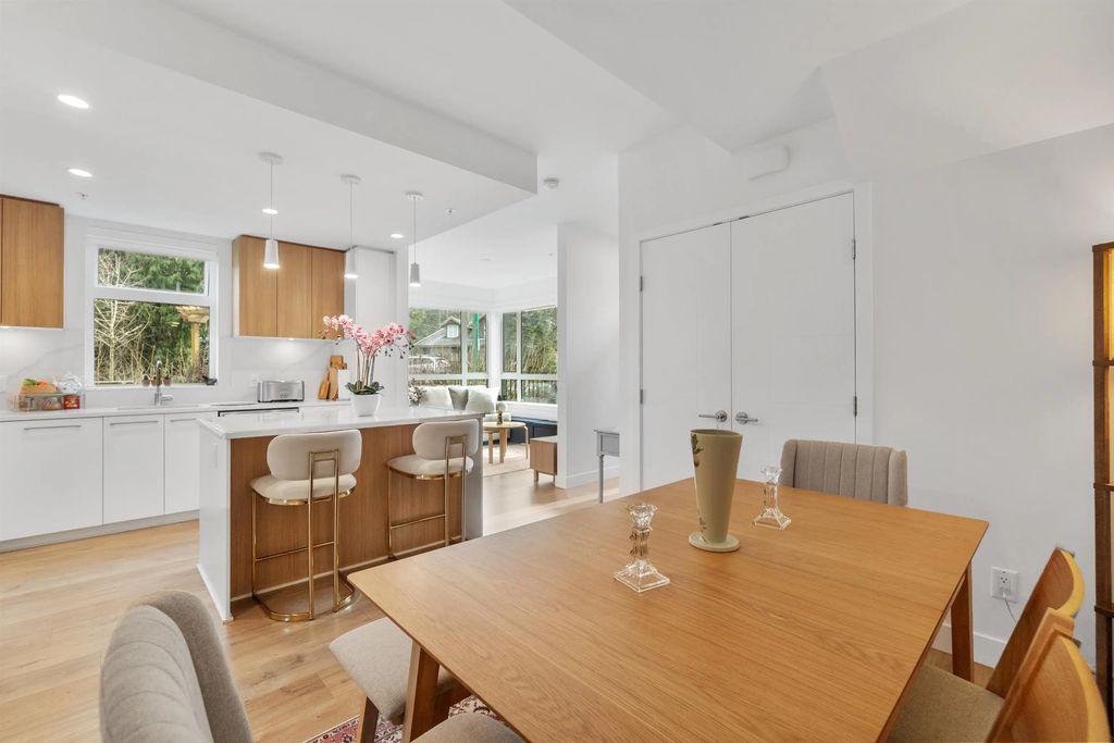 2035 Glenaire Drive 176, North Vancouver