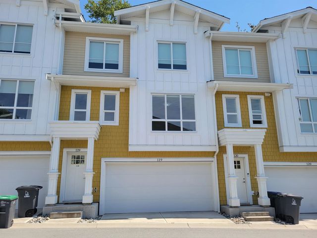 16561 17a Avenue 119, Surrey