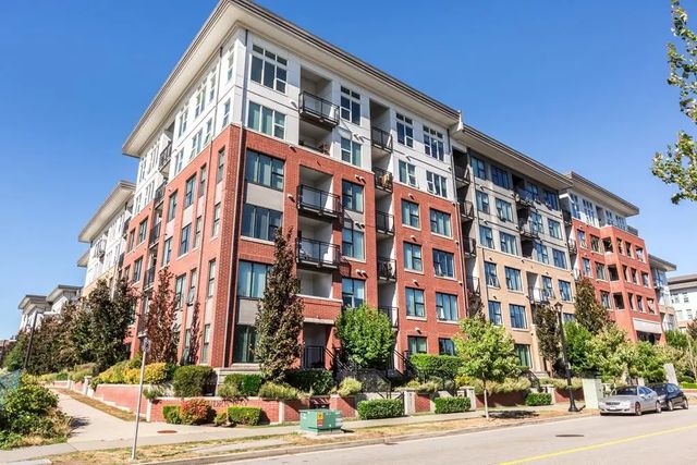 9311 Alexandra Road 111, Richmond