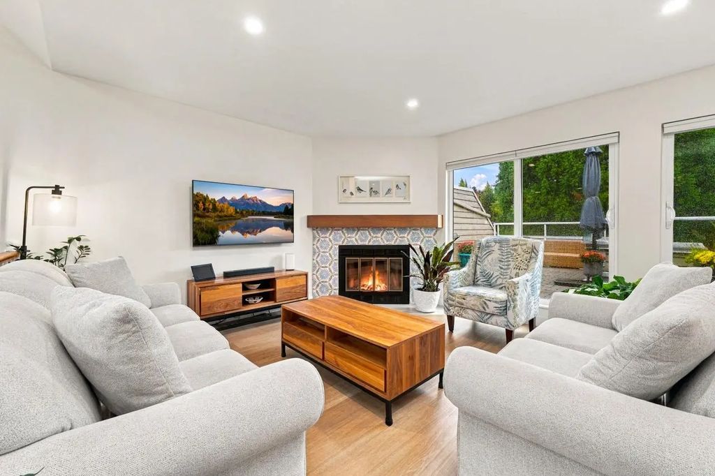 3441 Curle Avenue 402, Burnaby