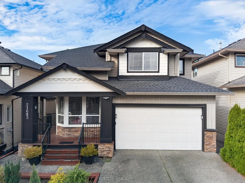 21683 89a Avenue, Langley