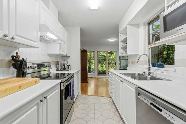 65 Foxwood Drive 57, Port Moody