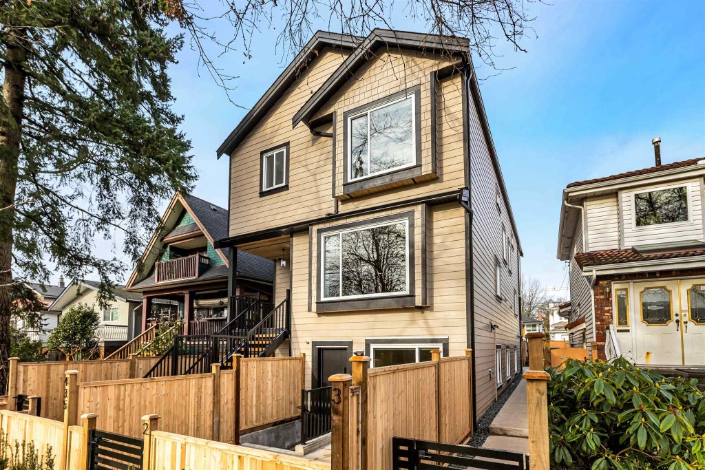 435 E 47th Avenue 1, Vancouver