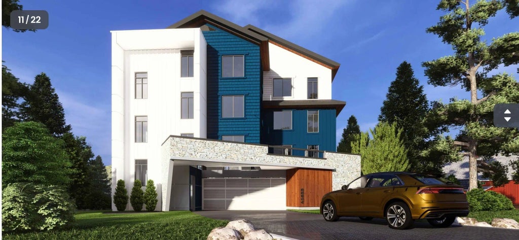 41655 Government Road, Squamish