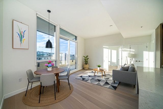 5212 Cambie Street 506, Vancouver
