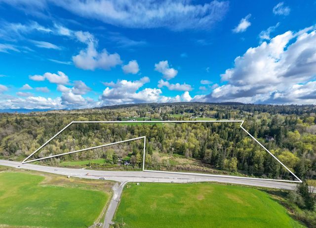 25655 Lougheed Highway, Maple Ridge