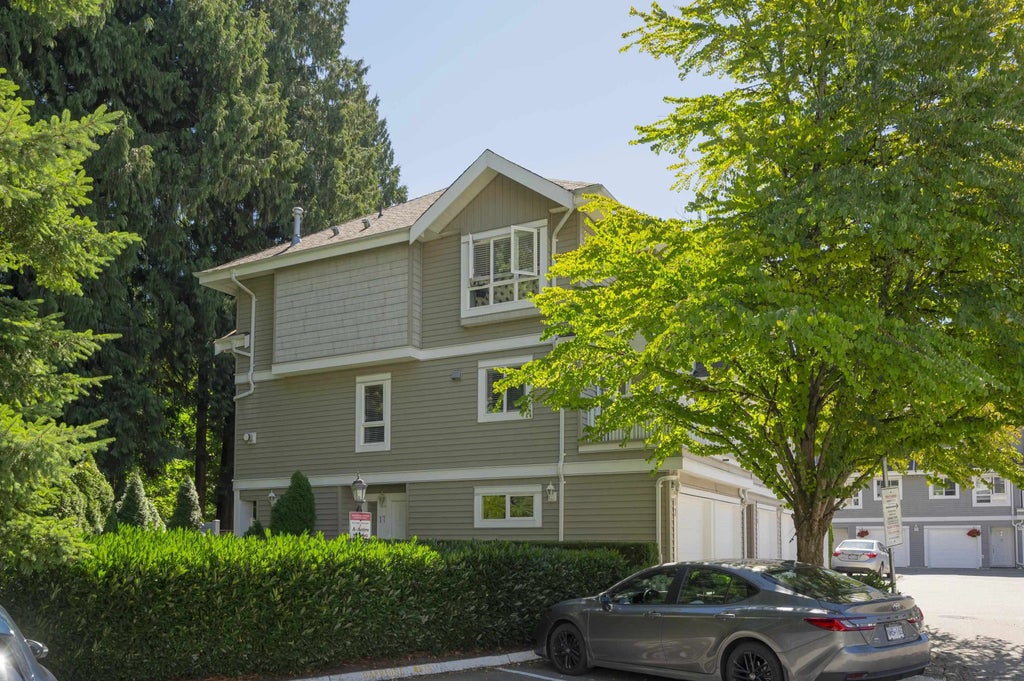 8968 208 Street 17, Langley