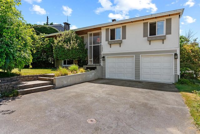1594 Elinor Crescent, Port Coquitlam
