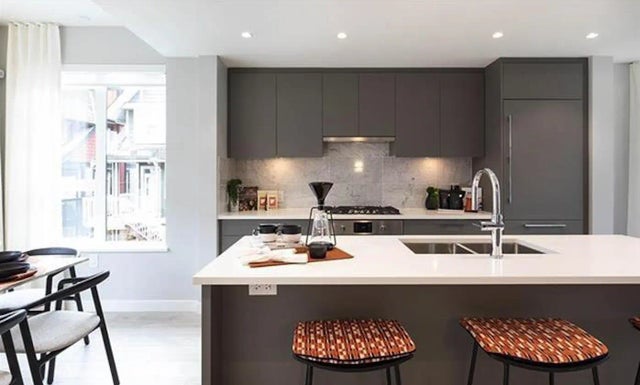 2728 Acadia Road 6, Vancouver