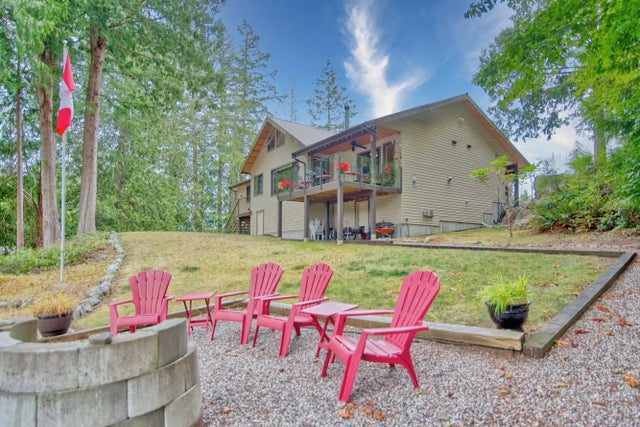 4546 Sinclair Bay Road, Garden Bay